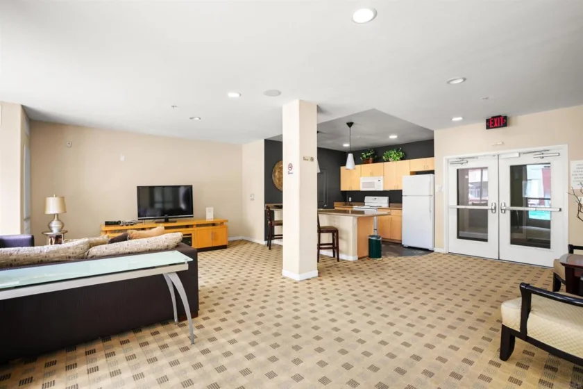 1501 Front Street #414 photo 21