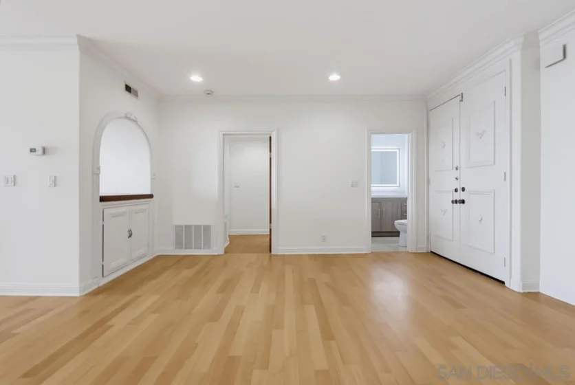 1520 Camden #106 photo 5