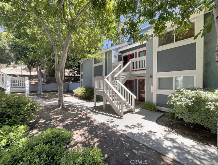 1564 Tanglewood Lane #11 photo 1