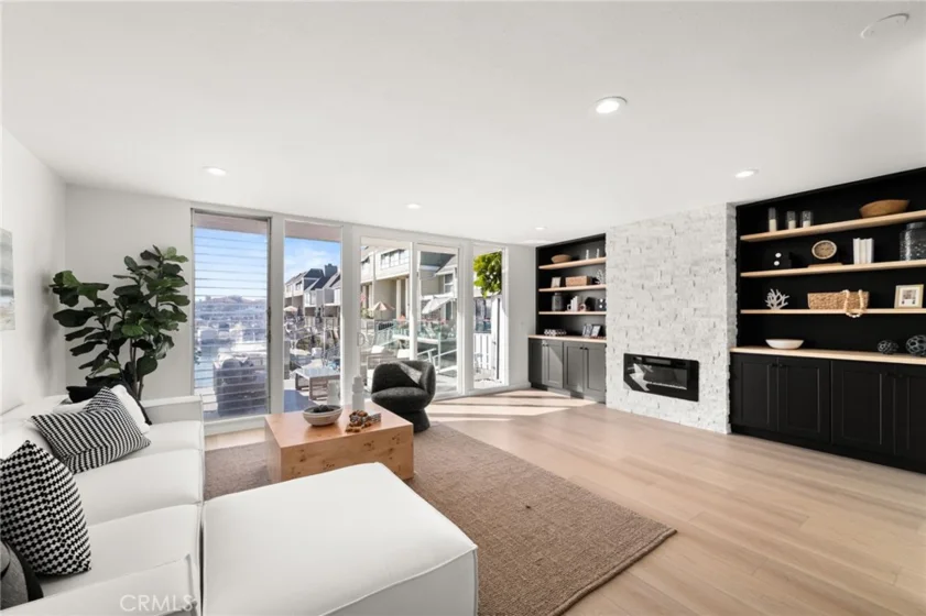 16435 Harbour Lane #13 photo 7
