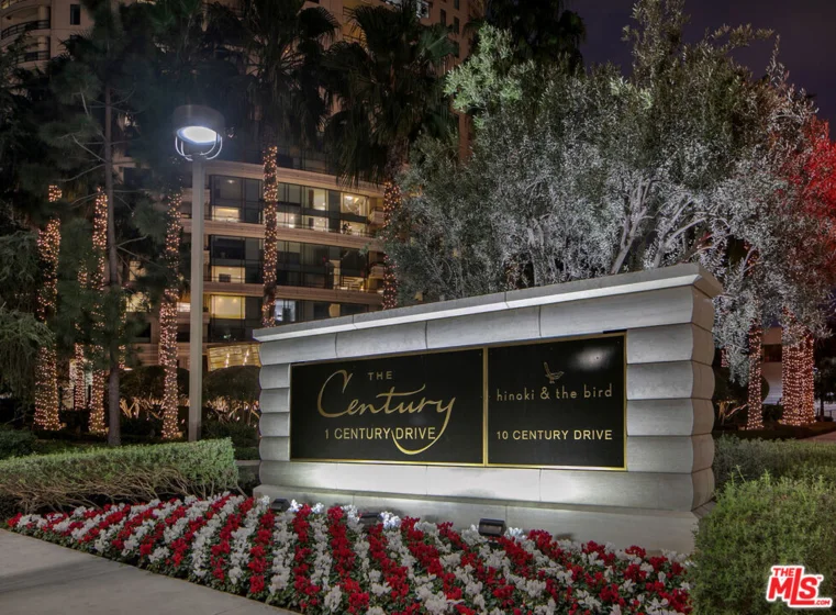 1 W Century Drive #4D photo 1