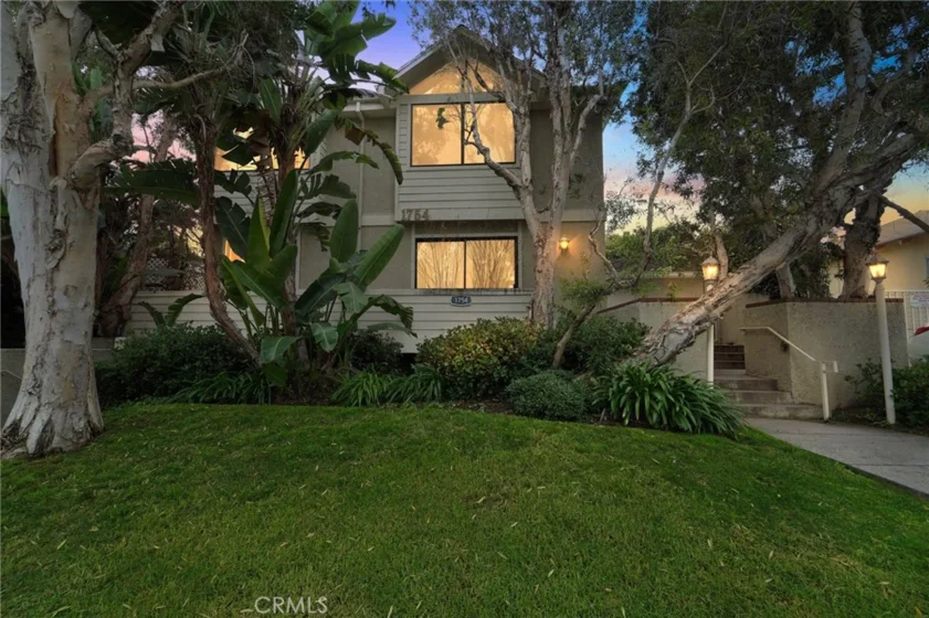 1754 11th Street #101 photo 1