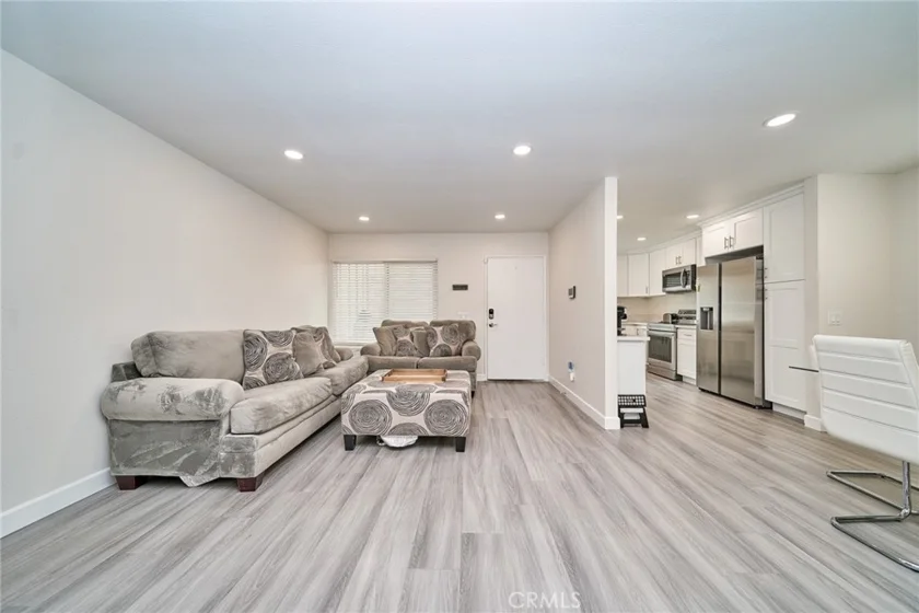 2346 Coventry Cir., #18 photo 5