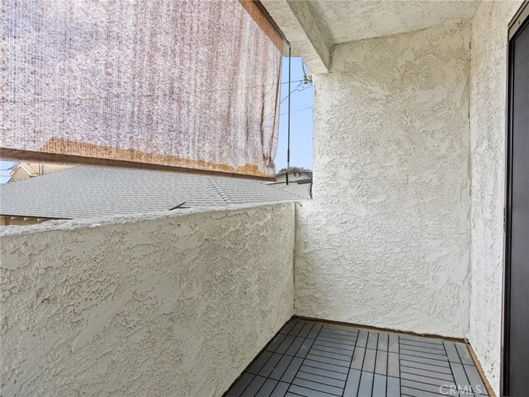 635 E Elmwood Avenue #203 photo 21