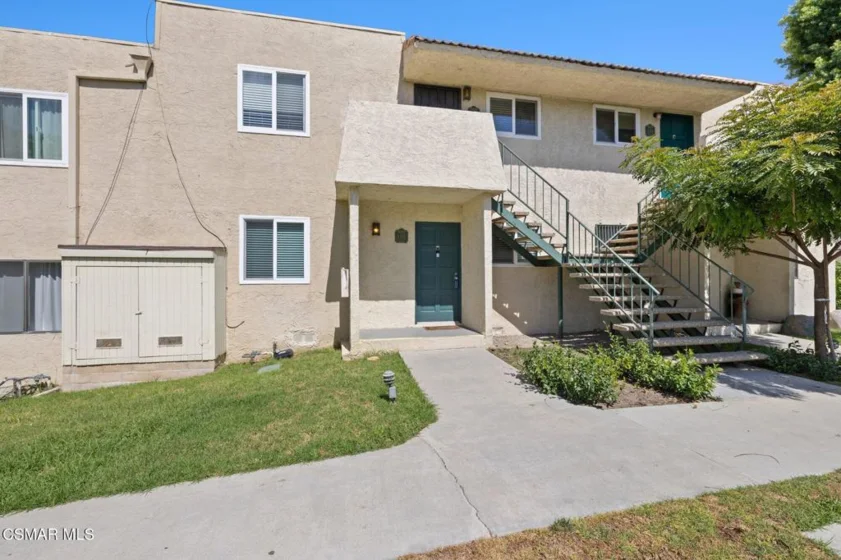 6482 Cavalleri Road photo 2