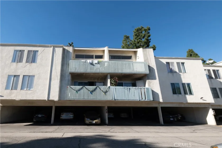 5700 Etiwanda Avenue #149 photo 29