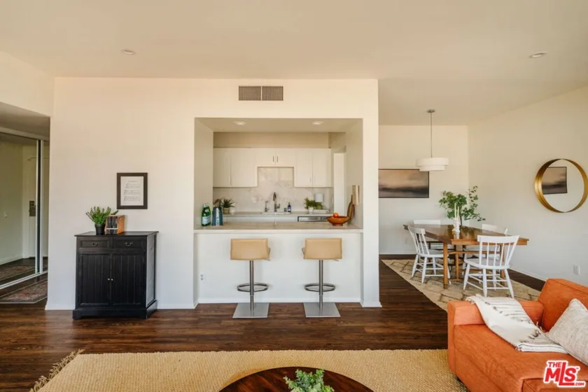 960 San Pasqual Street #203 photo 6