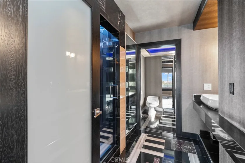 10336 Wilshire #703 photo 24