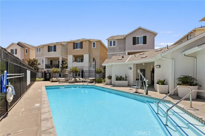 175 W La Palma Avenue #6 photo 31
