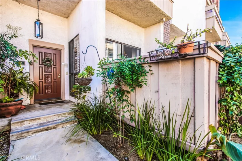 5533 Edward E Horton Lane #9 photo 1
