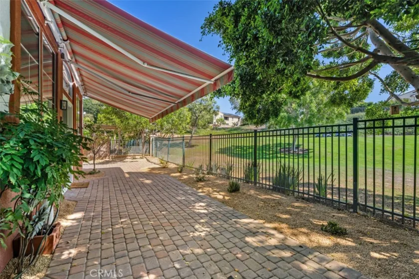 28096 Paseo Hacienda photo 22