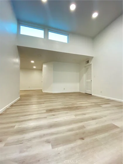 18645 Hatteras Street #278 photo 2