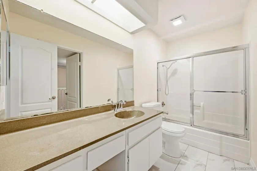 9289 Village Glen Drive #118 photo 4