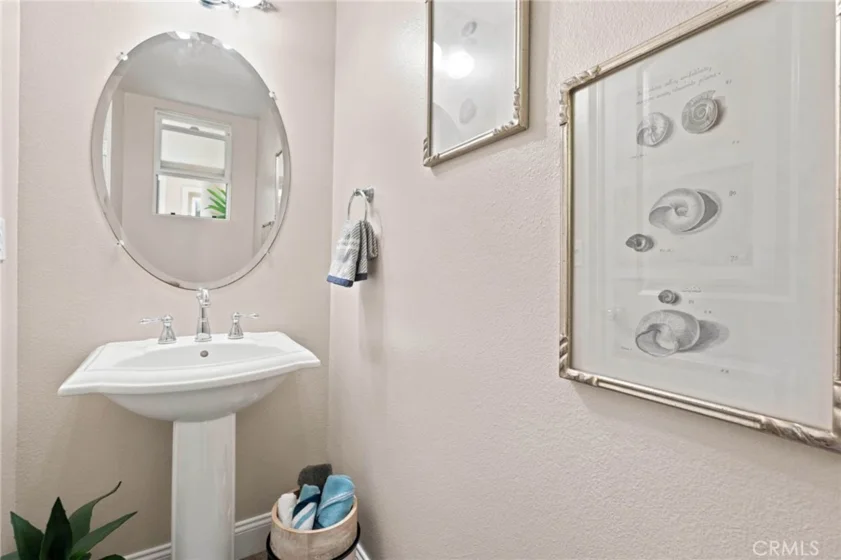 7244 Lisamarie Court photo 18