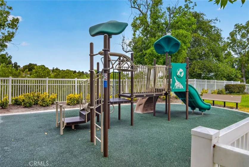 1366 S Country Glen Way photo 34