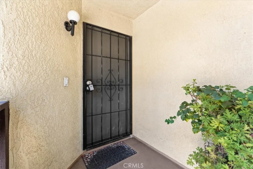 12437 Bay Hill Court photo 3