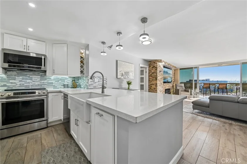 700 E Ocean Boulevard #1208 photo 7