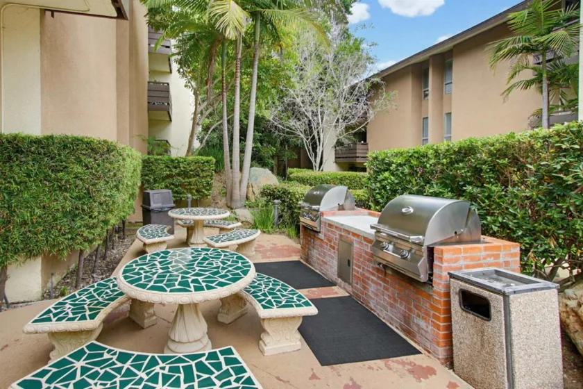 1621 S Hotel Circle #E231 photo 29