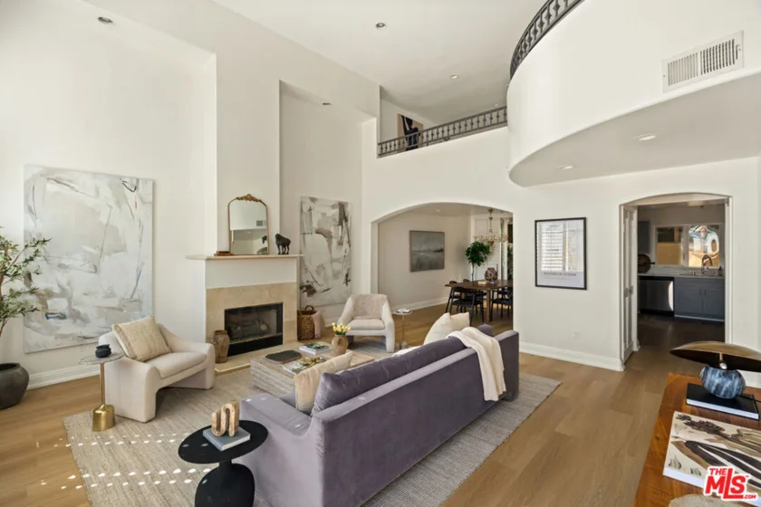 11982 Mayfield Avenue #D photo 34