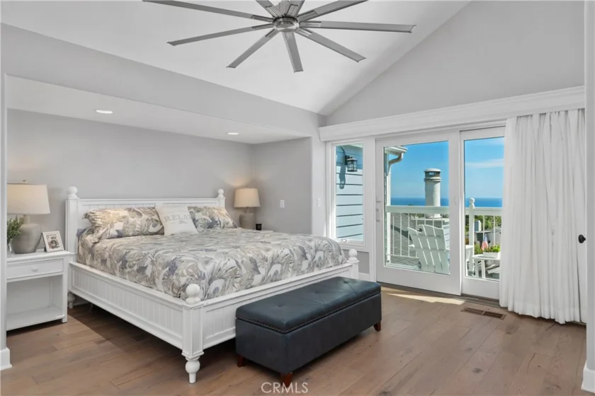 33691 Granada photo 28