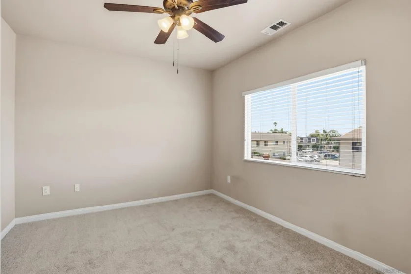 1329 Holly Avenue photo 18