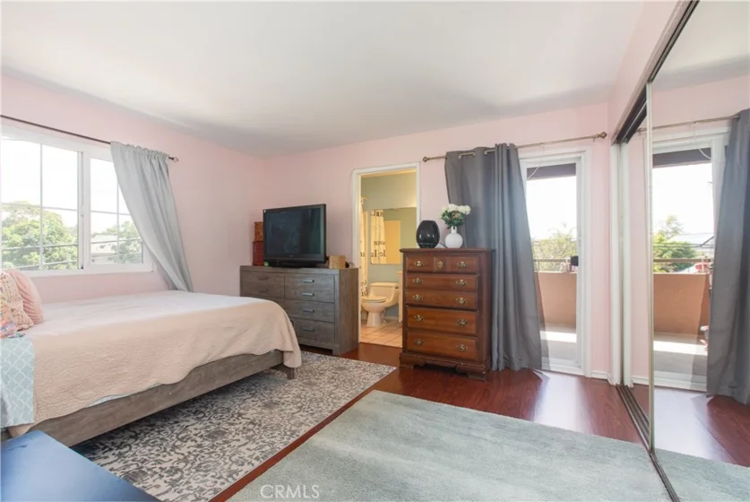 2507 E 15th Street #214 photo 17