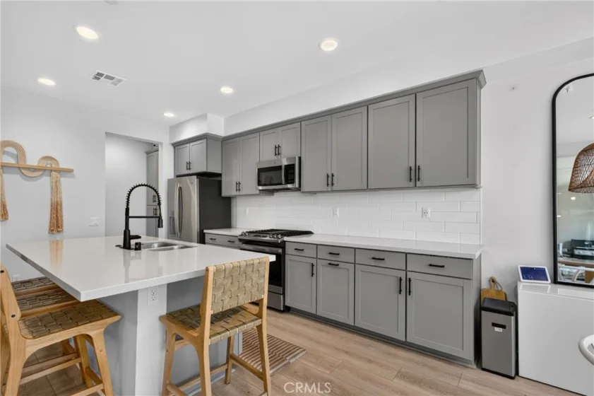 604 White Oaks photo 14
