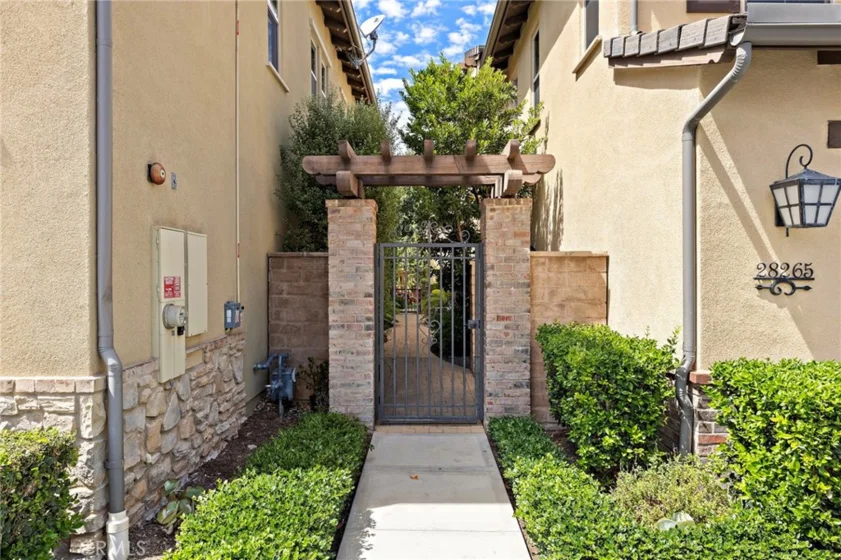 28265 Via Del Mar photo 4
