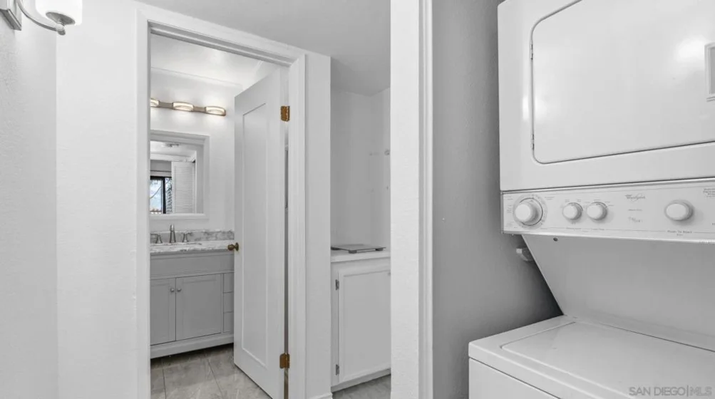 5980 Dandridge Lane #215 photo 8
