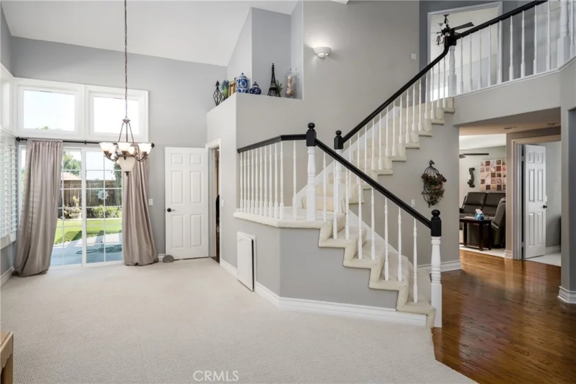 31858 Valone photo 12