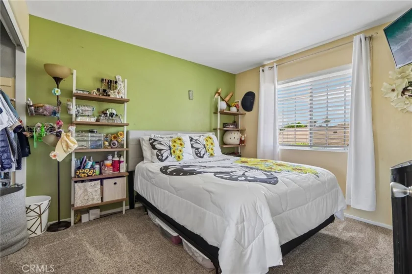 41905 Driver Lane photo 24
