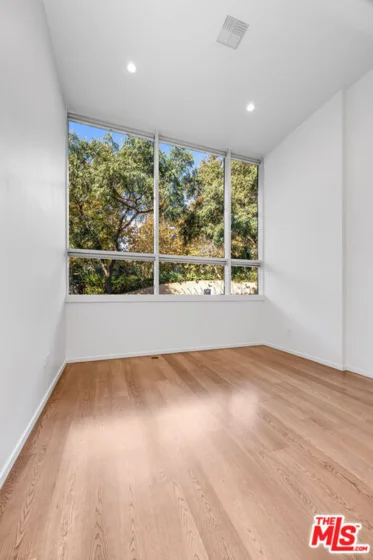 1705 Ocean Avenue ##107 photo 50