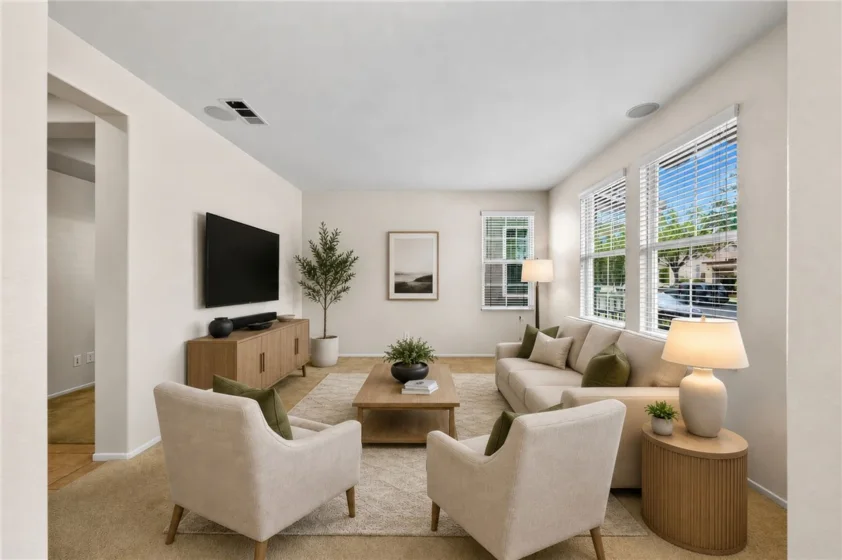 40077 Stowe Road photo 5