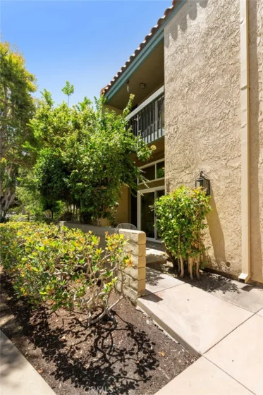 1028 Palo Verde Avenue photo 25
