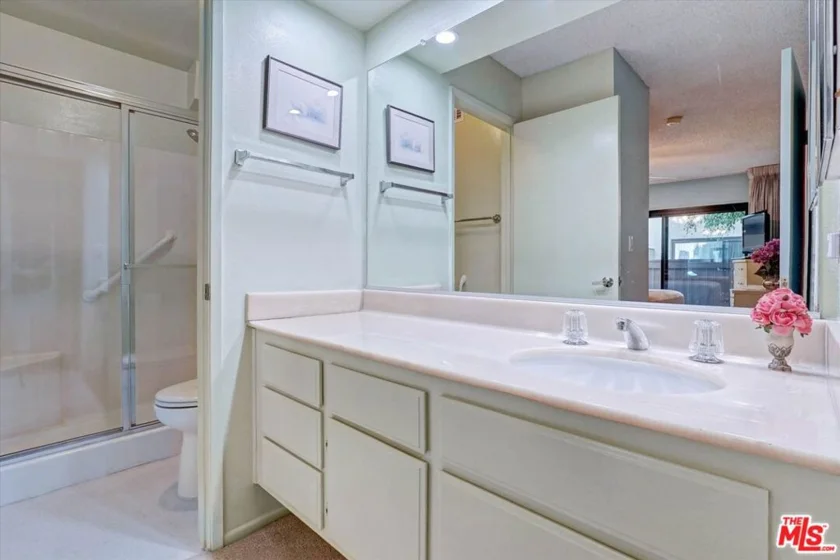 6716 Clybourn Avenue #149 photo 20