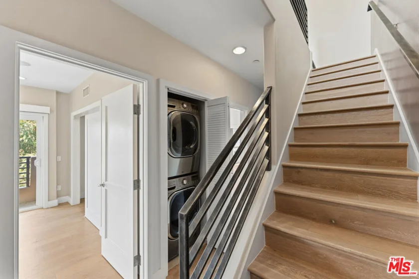 438 Arnaz Drive #106 photo 5