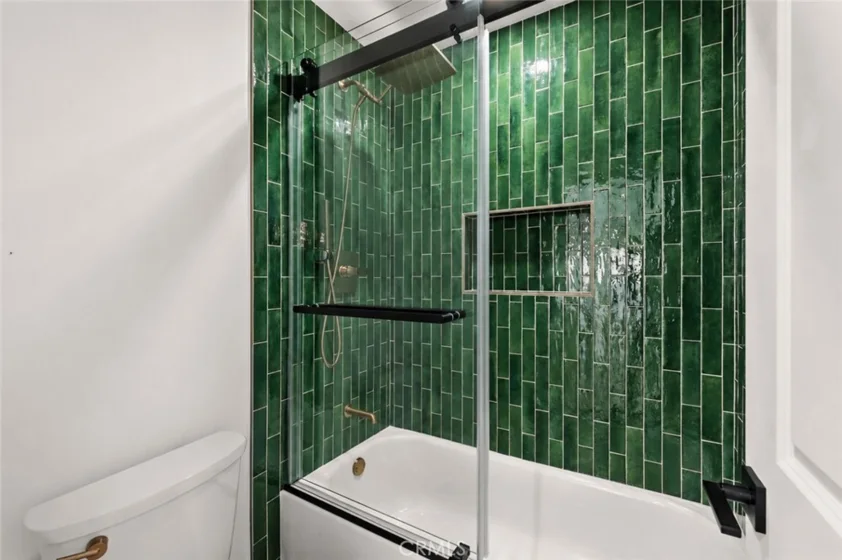 433 E Tamarack #149 photo 14