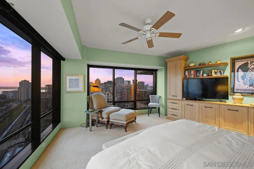 100 Harbor Drive #2404 photo 21