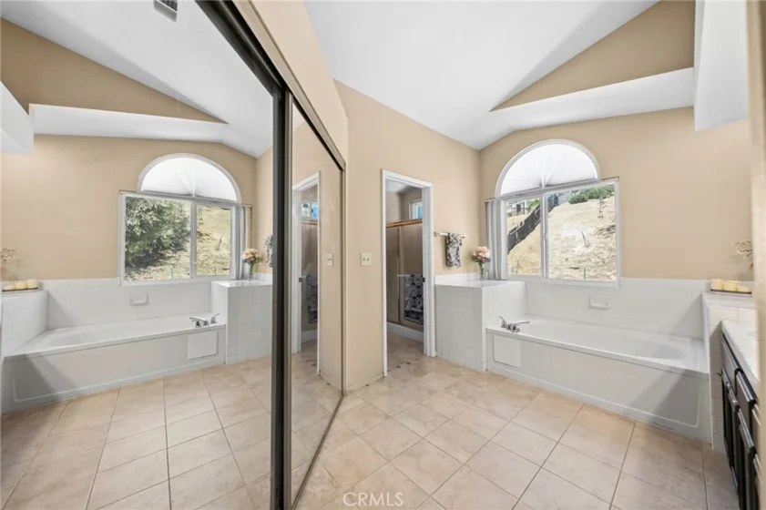 40661 Symeron Way photo 19