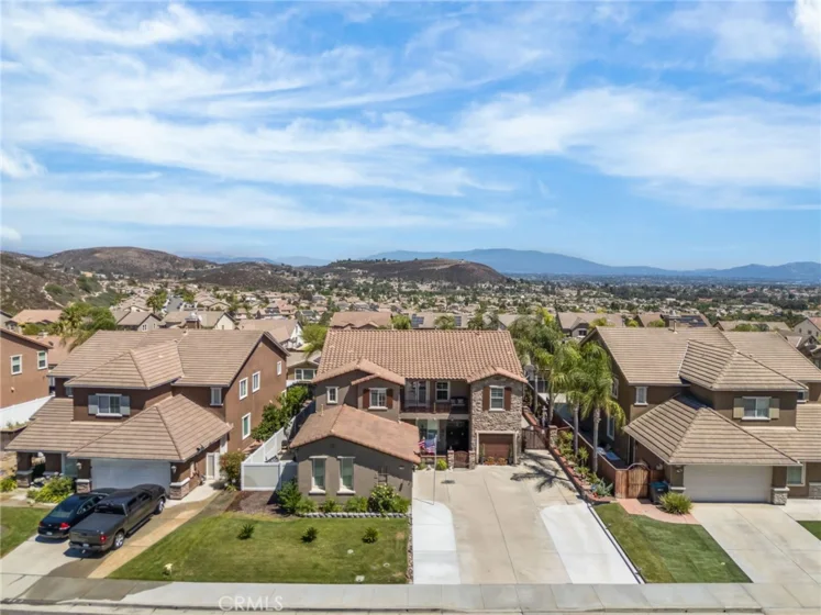 27488 Murrieta Oaks photo 2