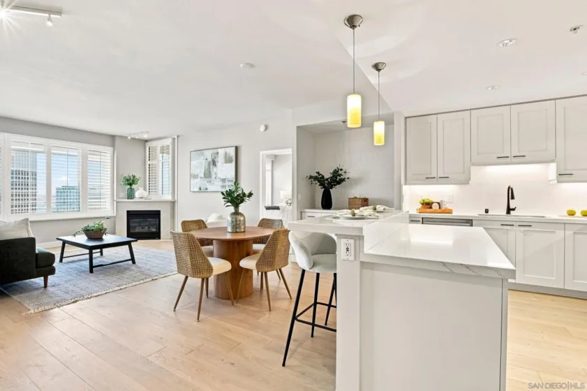 700 W Harbor Drive #1805 photo 9
