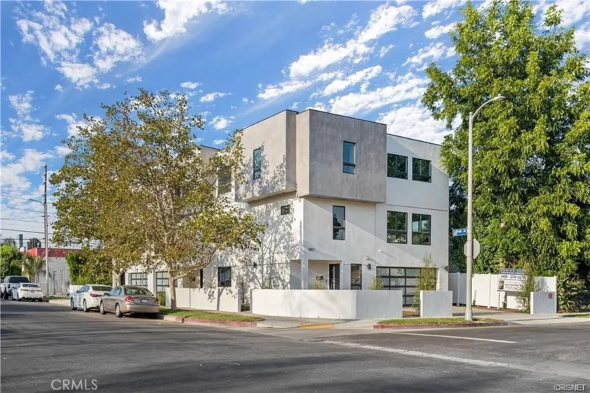 14157 Tiara Street #101 photo 1