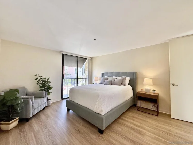 4082 Albatross Street #7 photo 26
