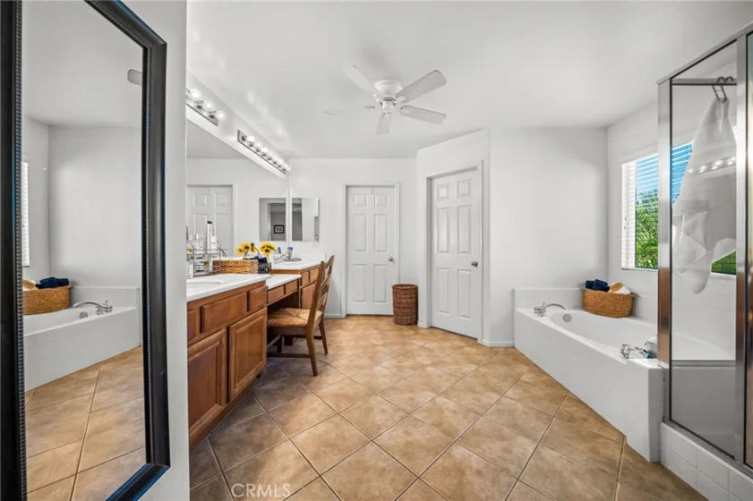 26136 Castle Lane photo 37