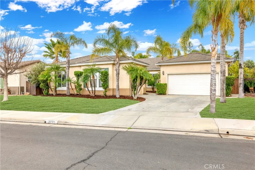 26781 Queen Court photo