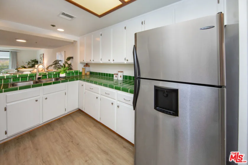 2960 Neilson Way #304 photo 5