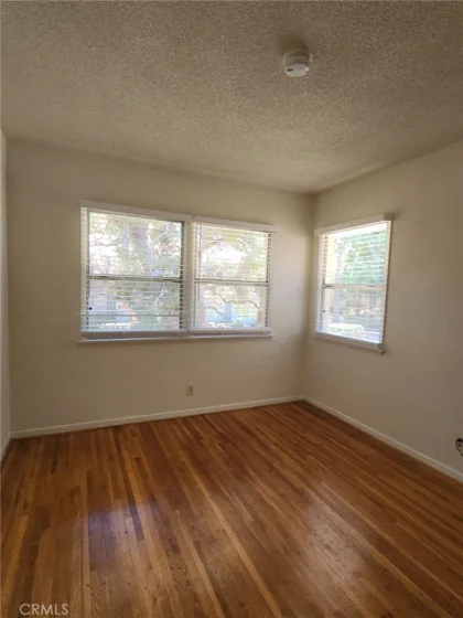 5832 Bowcroft #4 photo 22