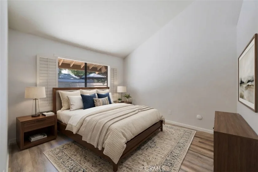 970 S Laurelwood photo 15