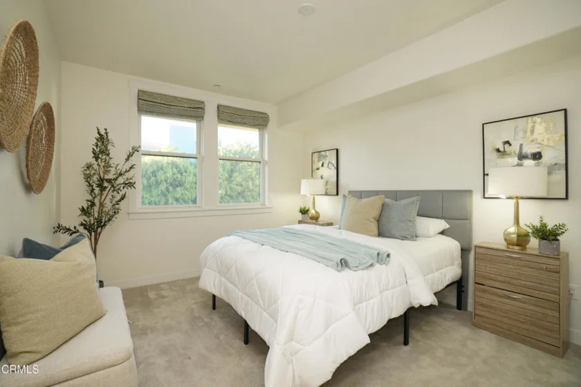 385 S Marengo Avenue #205 photo 16