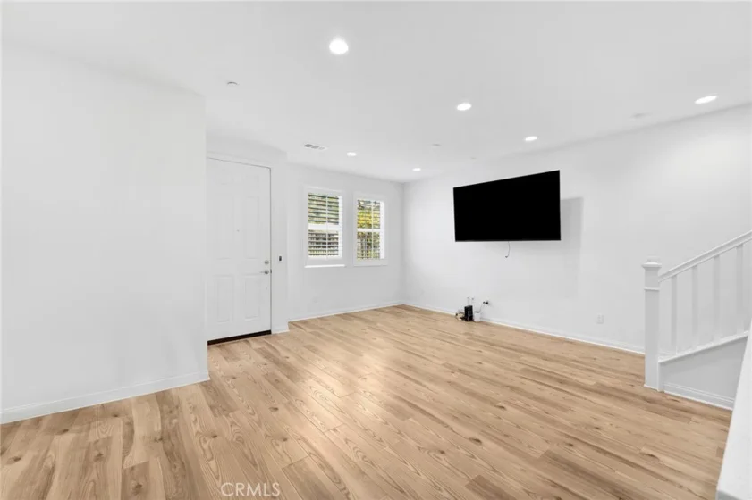 10765 Graphite Street photo 8